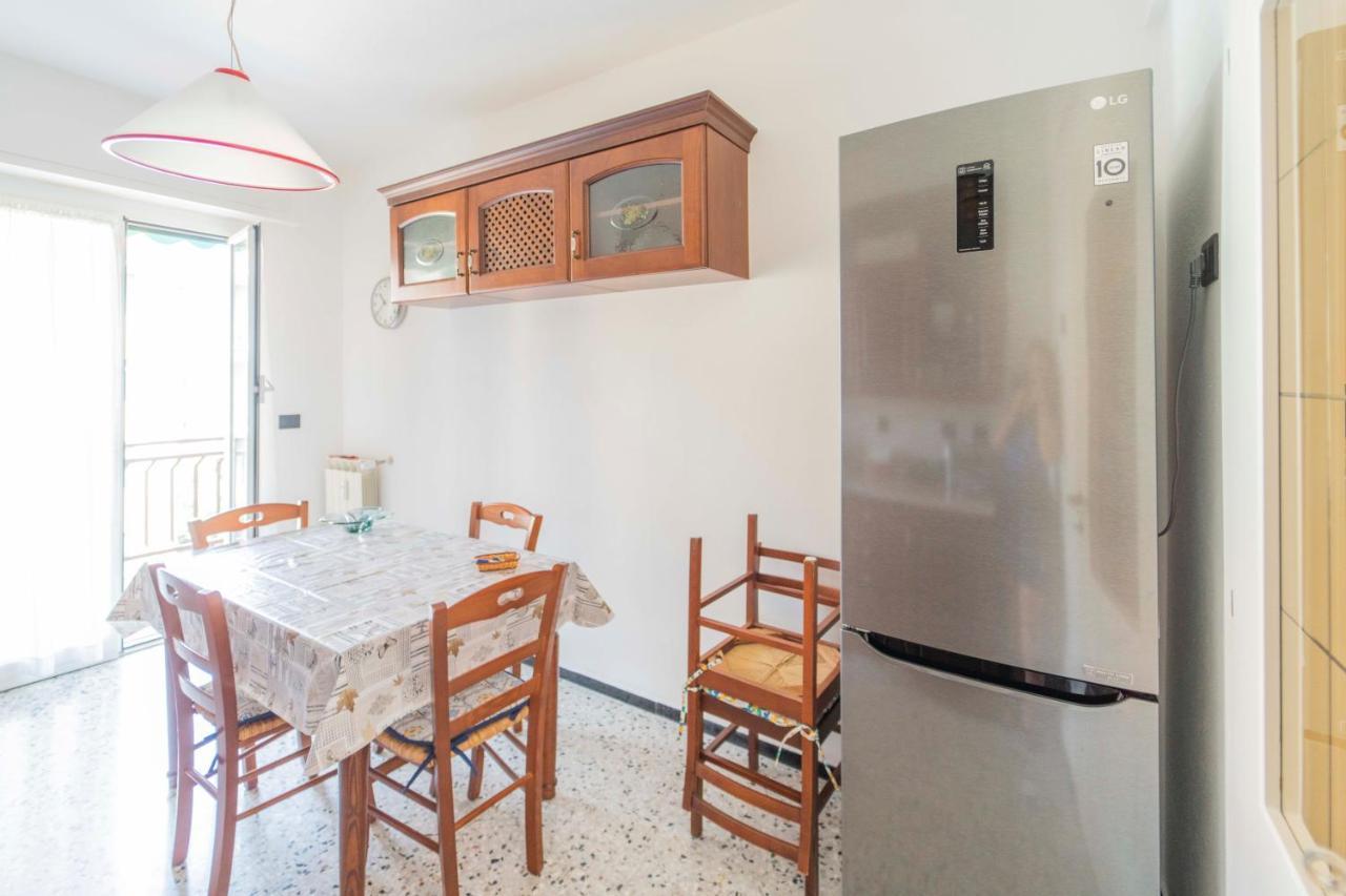 193 - Casa Via Della Chiusa - Centralissimo E Vicino Alla Baia Del Silenzio, Spiaggia E Mare 150M - Parcheggio Gratis Incluso E Aria Condizionata Sestri Levante Kültér fotó