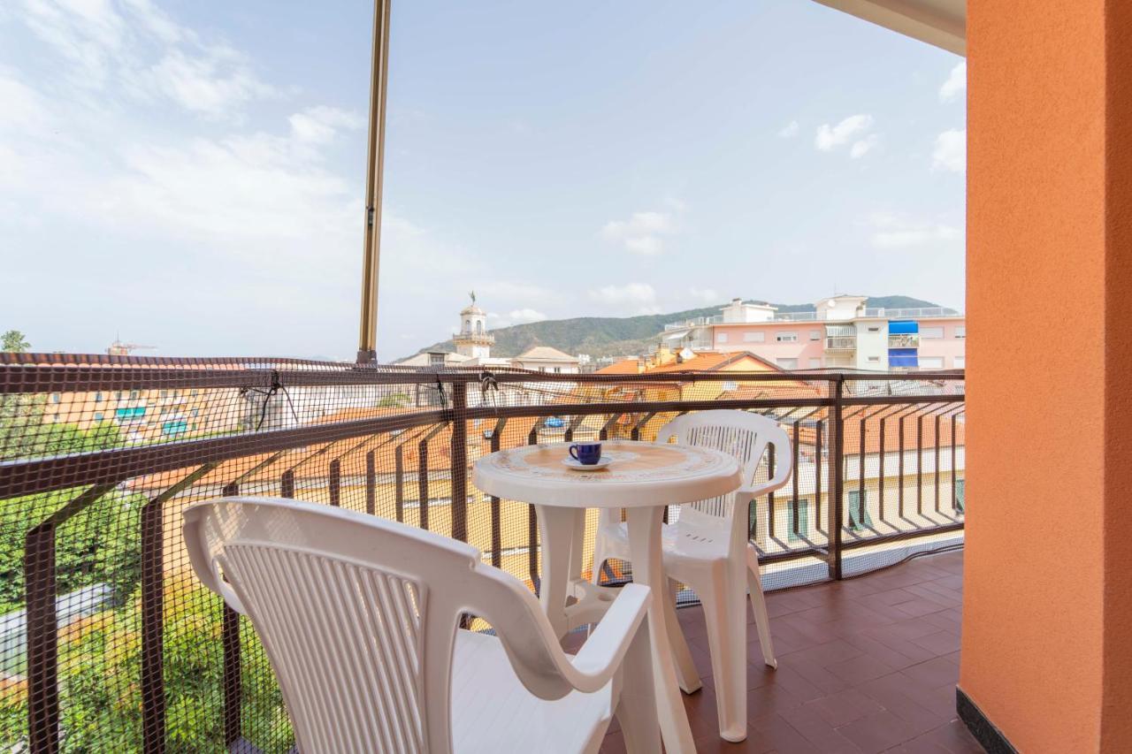 193 - Casa Via Della Chiusa - Centralissimo E Vicino Alla Baia Del Silenzio, Spiaggia E Mare 150M - Parcheggio Gratis Incluso E Aria Condizionata Sestri Levante Kültér fotó